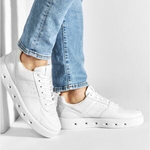 ECCO Sneakersy Street 720 M GORE-TEX 52081401007 Biały men’s SZ 46